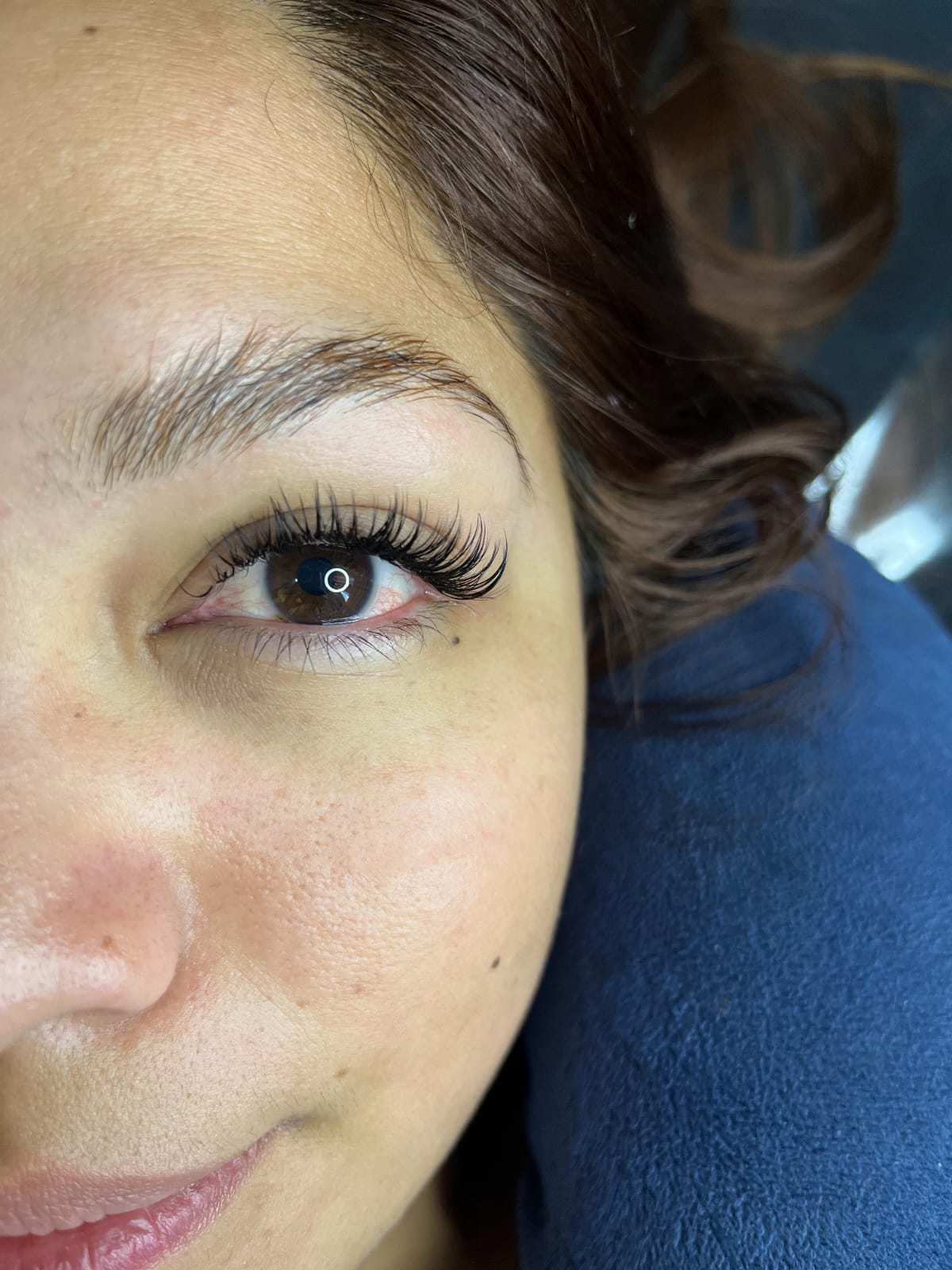 Extensiones de pestañas con efecto húmedo - Studio Lash Danisa